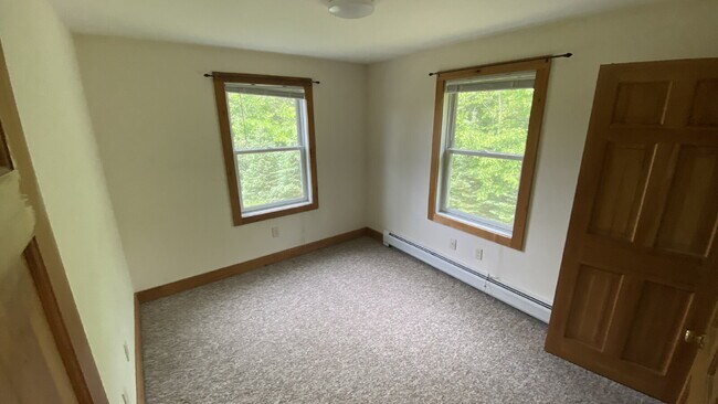 Photo - 275 Mast Rd Unit 2