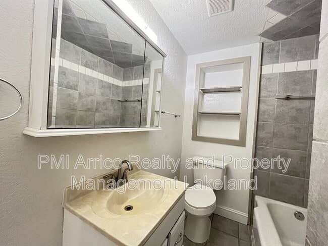 Photo - 217 McKean St Unit A