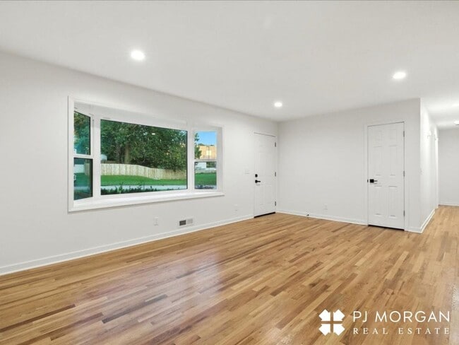 Photo - Midtown Modern Ranch-Don't Miss Out!