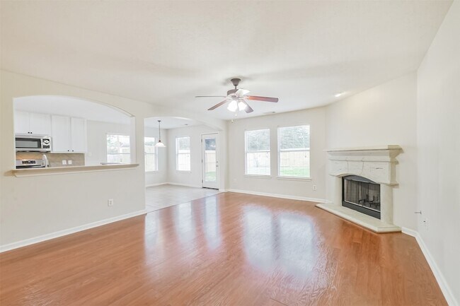Photo - 21903 Whispering Daisy Ct