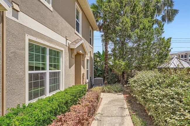 7001 Interbay Blvd Unit 101
