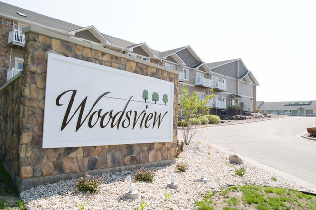 Woodsview Apartments