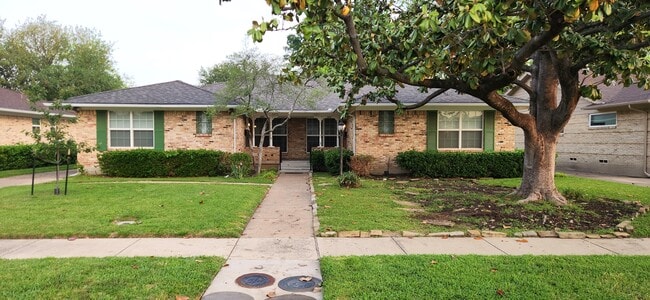 Photo - 7473 Walling Ln Casa