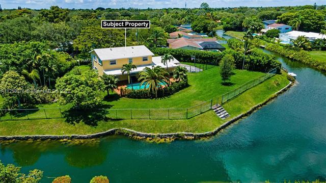 Photo - 11401 SW 72nd Plz