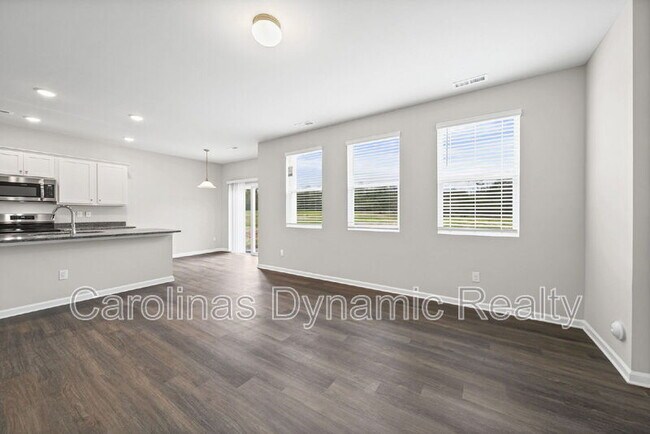 Photo - 133 Pumice Dr