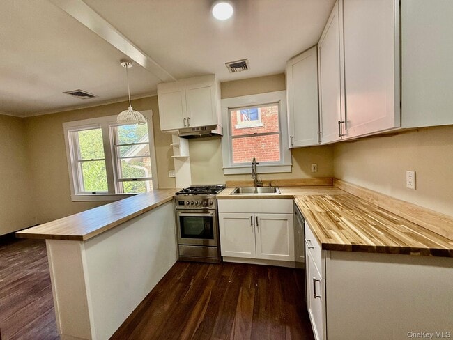 Building Photo - 26 N Eckar St Unit 2N