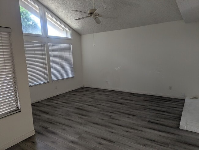 Photo - 1046 Canal St Unit 1046 Canal St.