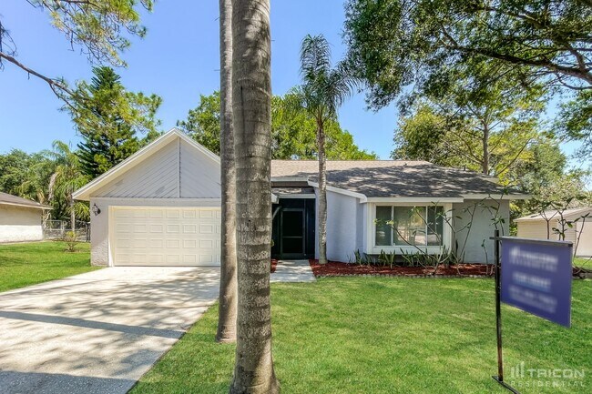 Photo - 1421 Rustling Oaks Dr House