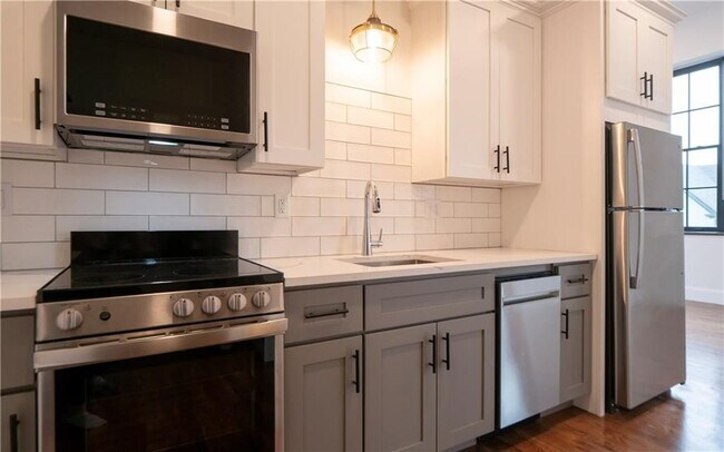 15 Cranston Ave Unit 27