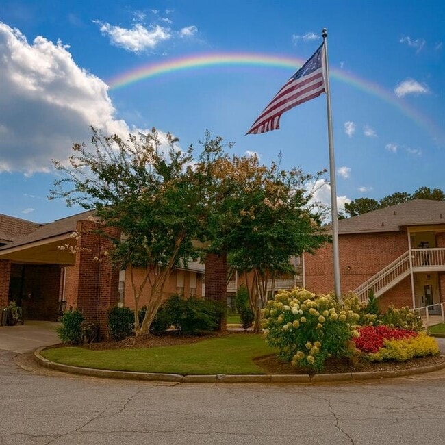 Building Photo - 475 Mount Vernon Hwy NE Unit C223 Rental