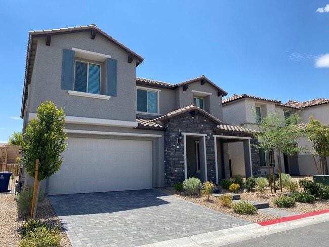 Photo - 5 Bed Home with Loft, Solar & 3-Car Tandem Garage | 3,122 Sq Ft