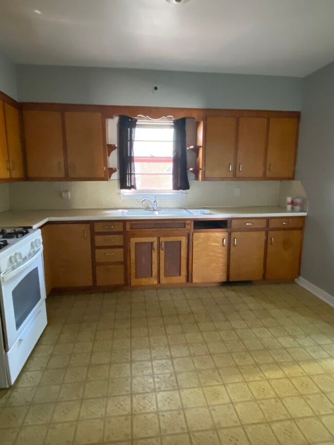 Photo - 920 Ashland Ave