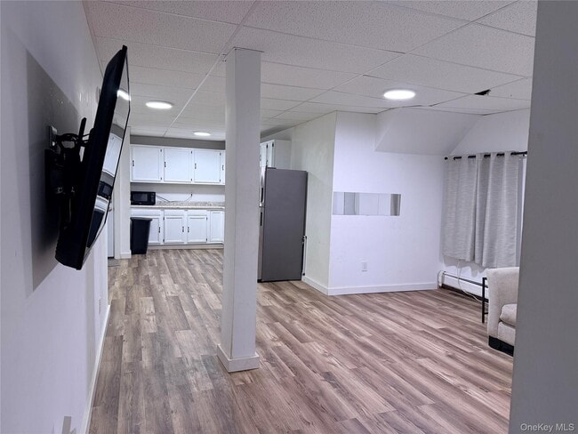 Photo - 9 1st St Unit 4