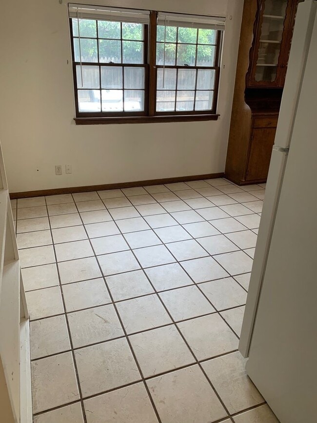 Photo - 4612 Buffalo Trail