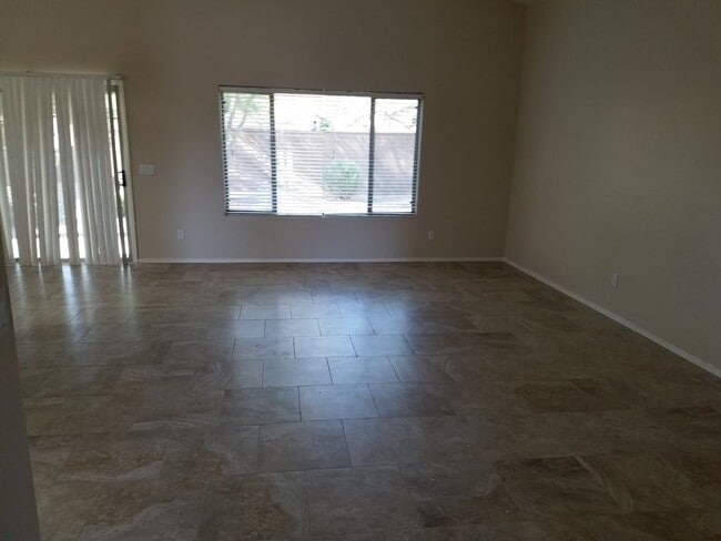 Photo - 16198 W Hope Dr