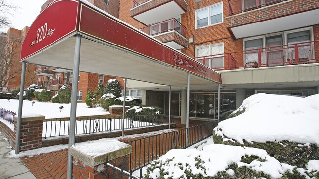 Photo - 820 Ocean Parkway