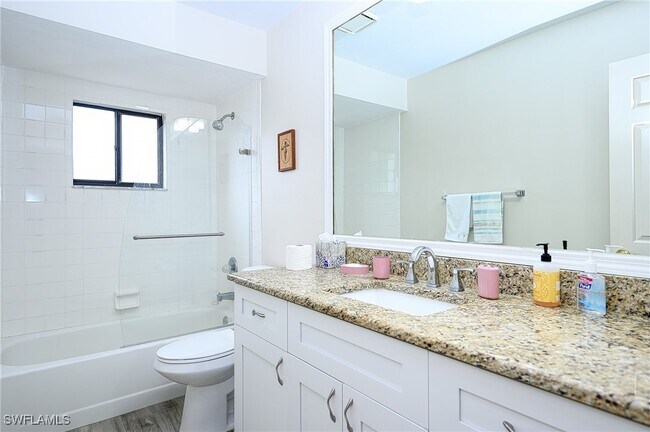 Photo - 559 Beachwalk Cir Unidad U204