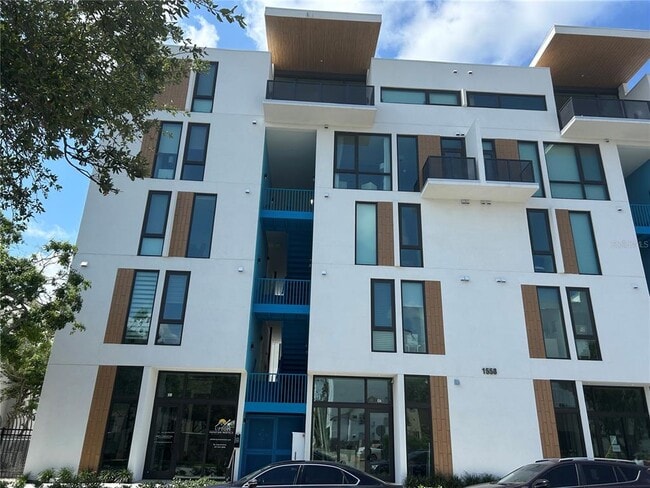 Photo - 1558 4th St Unit 208