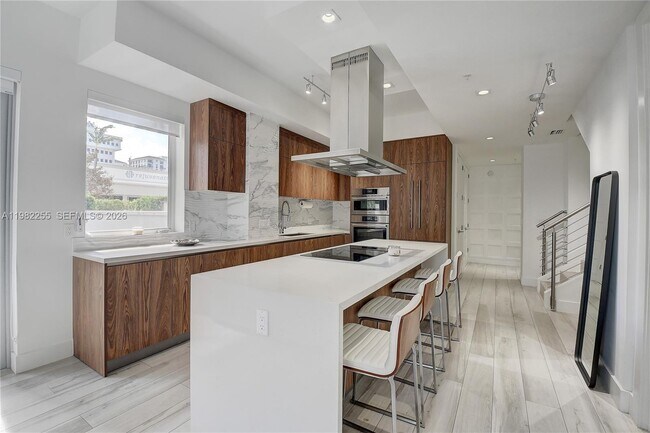 155 E Boca Raton Rd