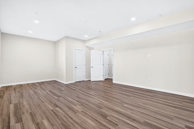 Photo - 649 Olivia St