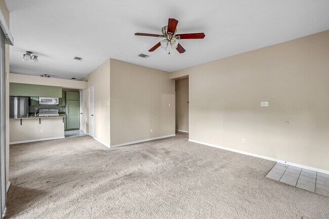 Photo - 3500 Tangle Brush Dr Unit True