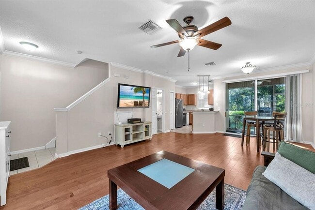 Photo - 2231 Golden Oak Ln