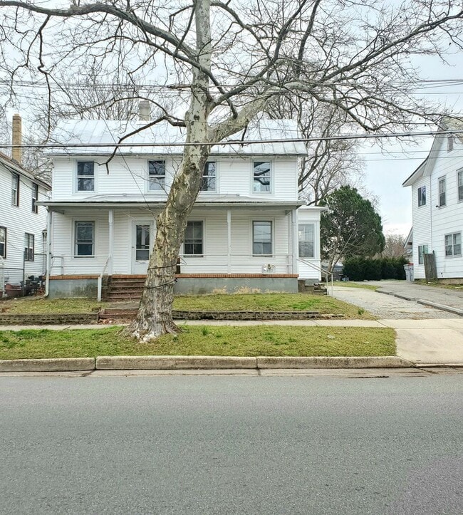 Building Photo - 407 S 8th St Unit 1 Rental