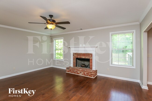 Photo - 254 Cypress Pl