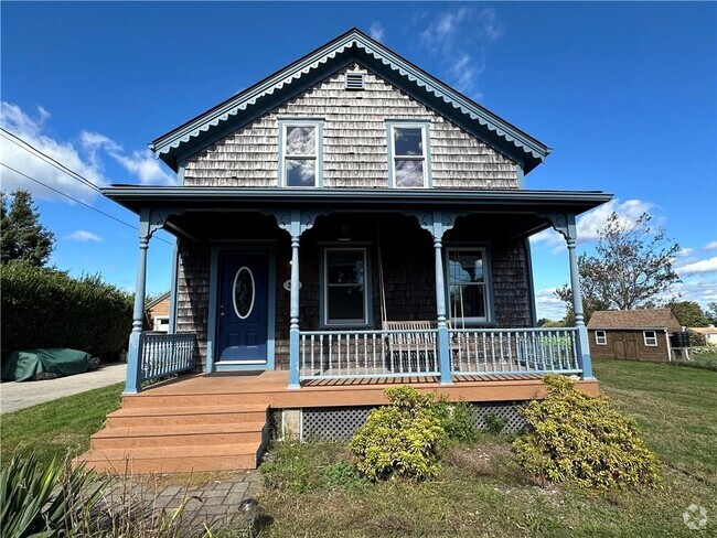 Building Photo - 33 Clearview Ave Rental