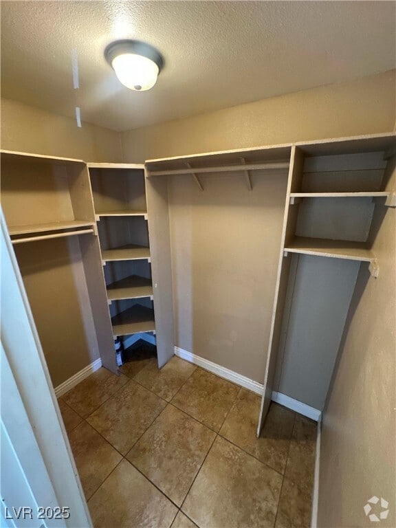 Building Photo - 305 N 10th St Unit 16 Rental