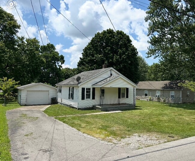 Photo - 309 S Wooldridge Rd House