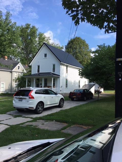Photo - 17 Oak St