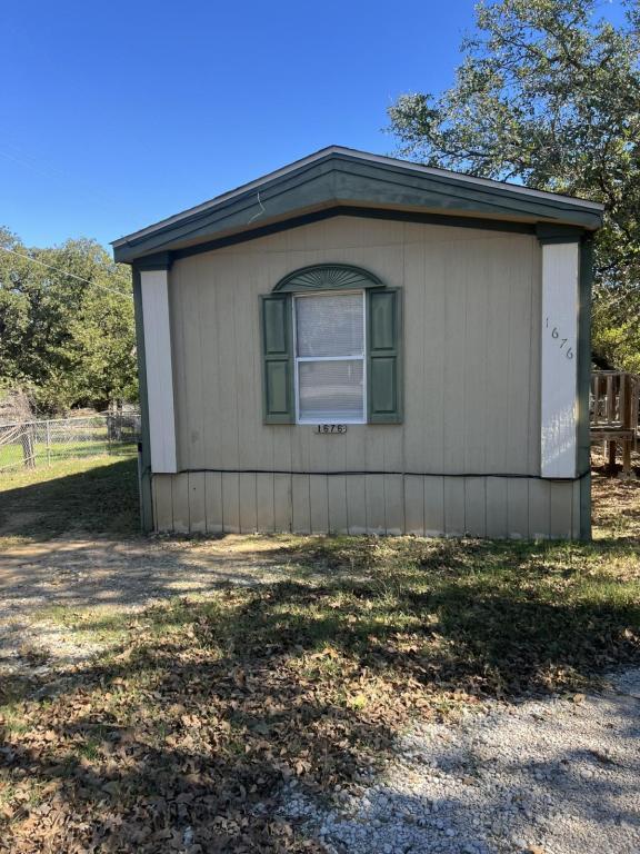 Photo - 1676 Long Ave Casa