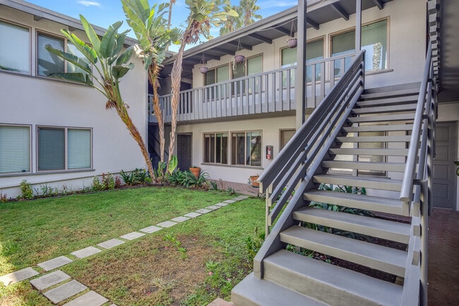 La Brea Apartments