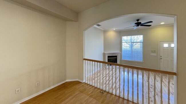 Photo - 5730 S Glennie Ln