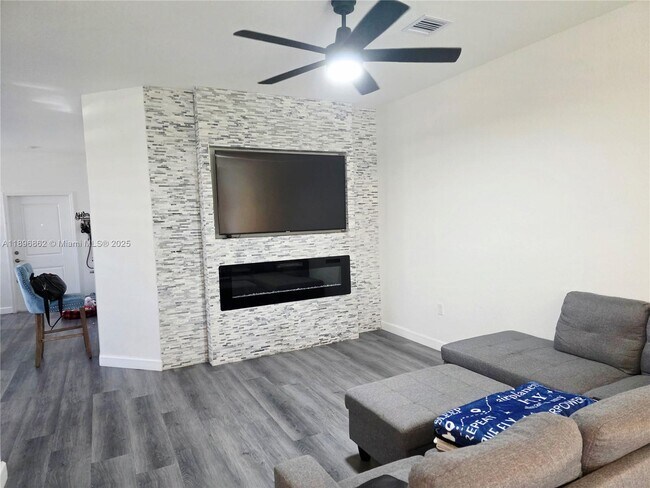 Photo - 13130 SW 232nd Ter