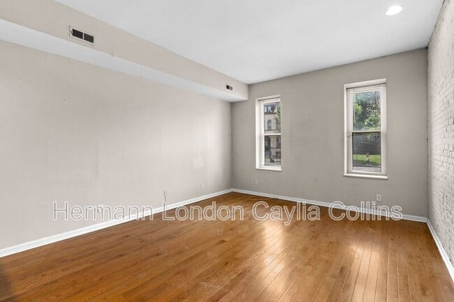 Photo - 1708 S Tucker Blvd