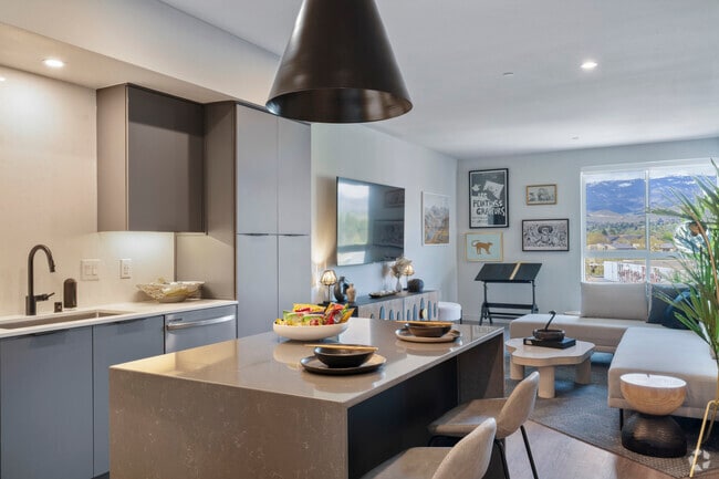 1 HAB, 1 BA - 778 ft²