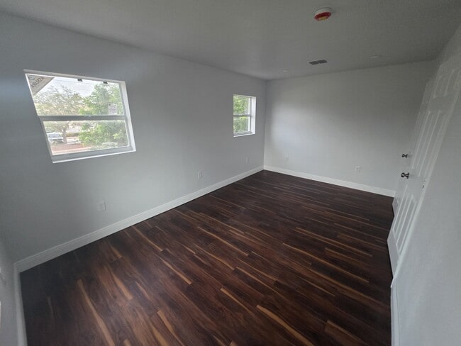 Photo - 4615 Aegean Ave