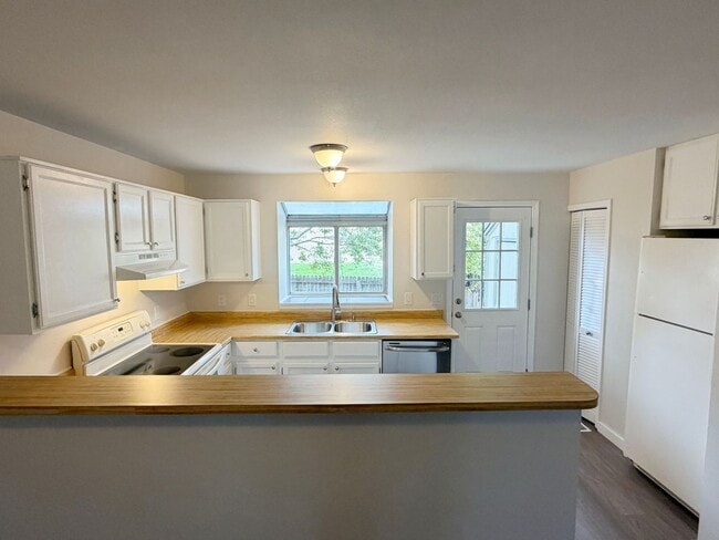 Photo - 3070 W 107th Pl