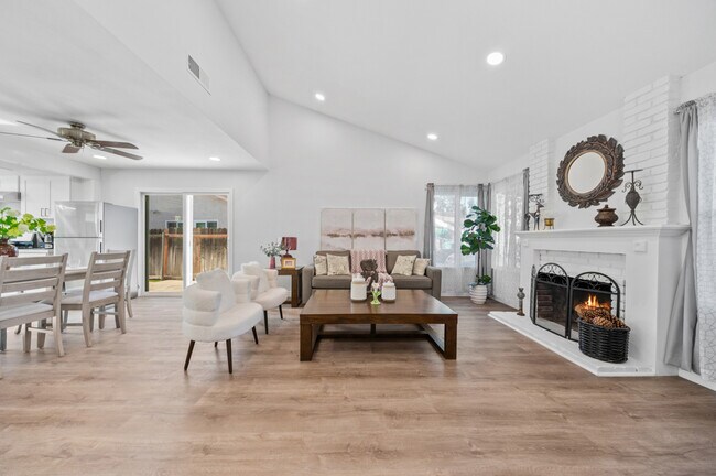Photo - 3809 Lariat Pl