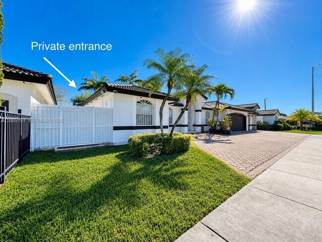 Photo - 1063 SW 142nd Ave Unidad 1063
