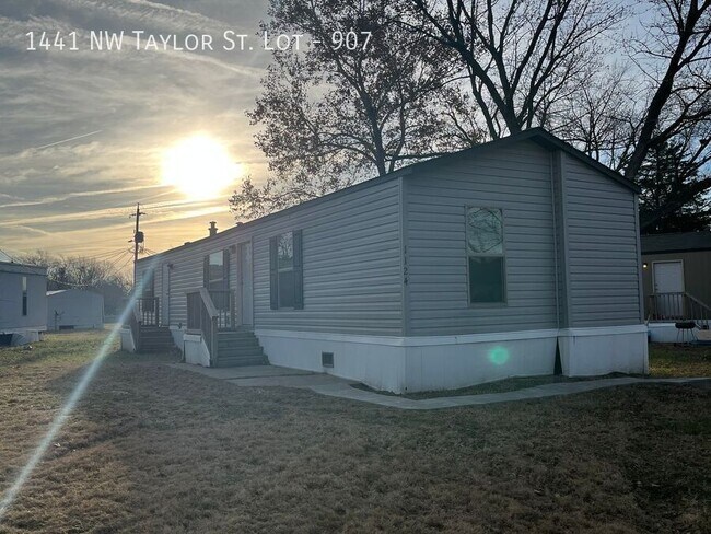 Photo - 1441 NW Taylor St