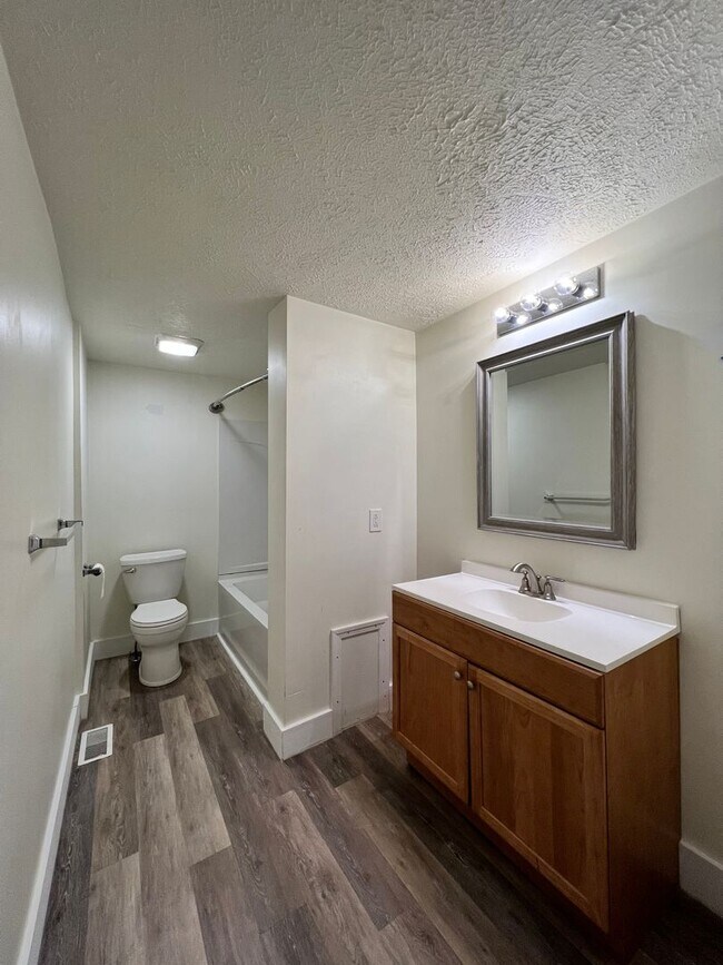 Photo - 1408 Fernleaf St Unit Floor 2