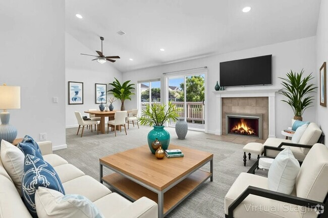 Building Photo - 930 Via Mil Cumbres Unit 164 Rental