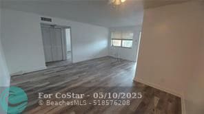 Building Photo - 850 E Commercial Blvd Unit 204A Rental