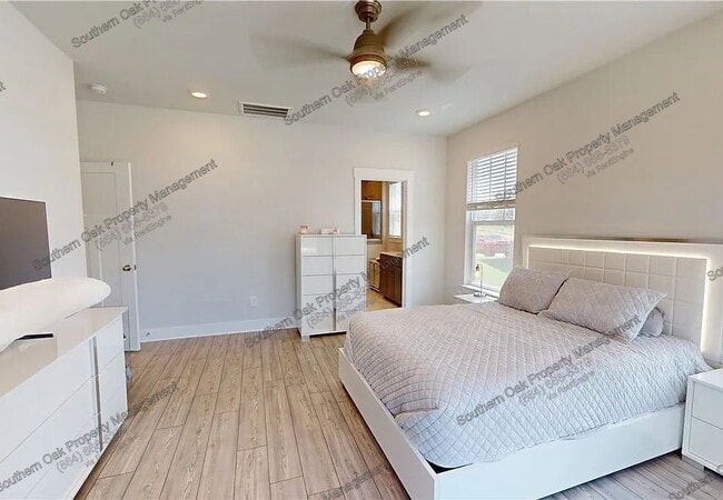 Photo - 155 Founders Blvd