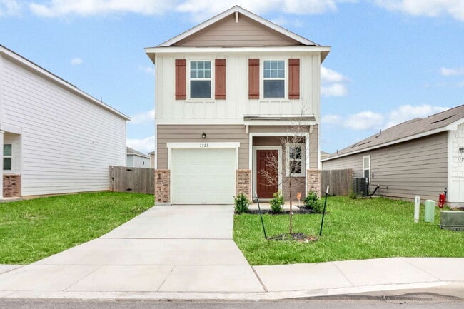Building Photo - "Charming 3-Bedroom Retreat with 2.5 Baths with Unbelievable Neighborhood Amenities!"