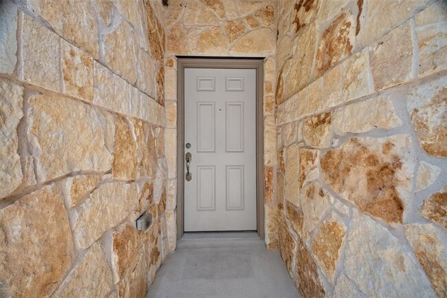 Photo - 141 Vermillion Marble Trail