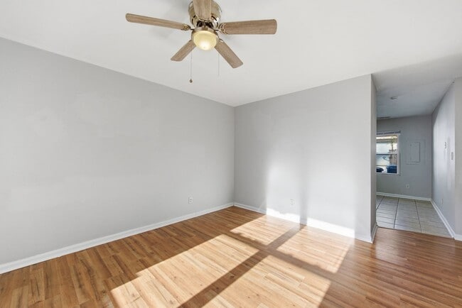 Photo - 116-118 Armon Avenue Unit 118